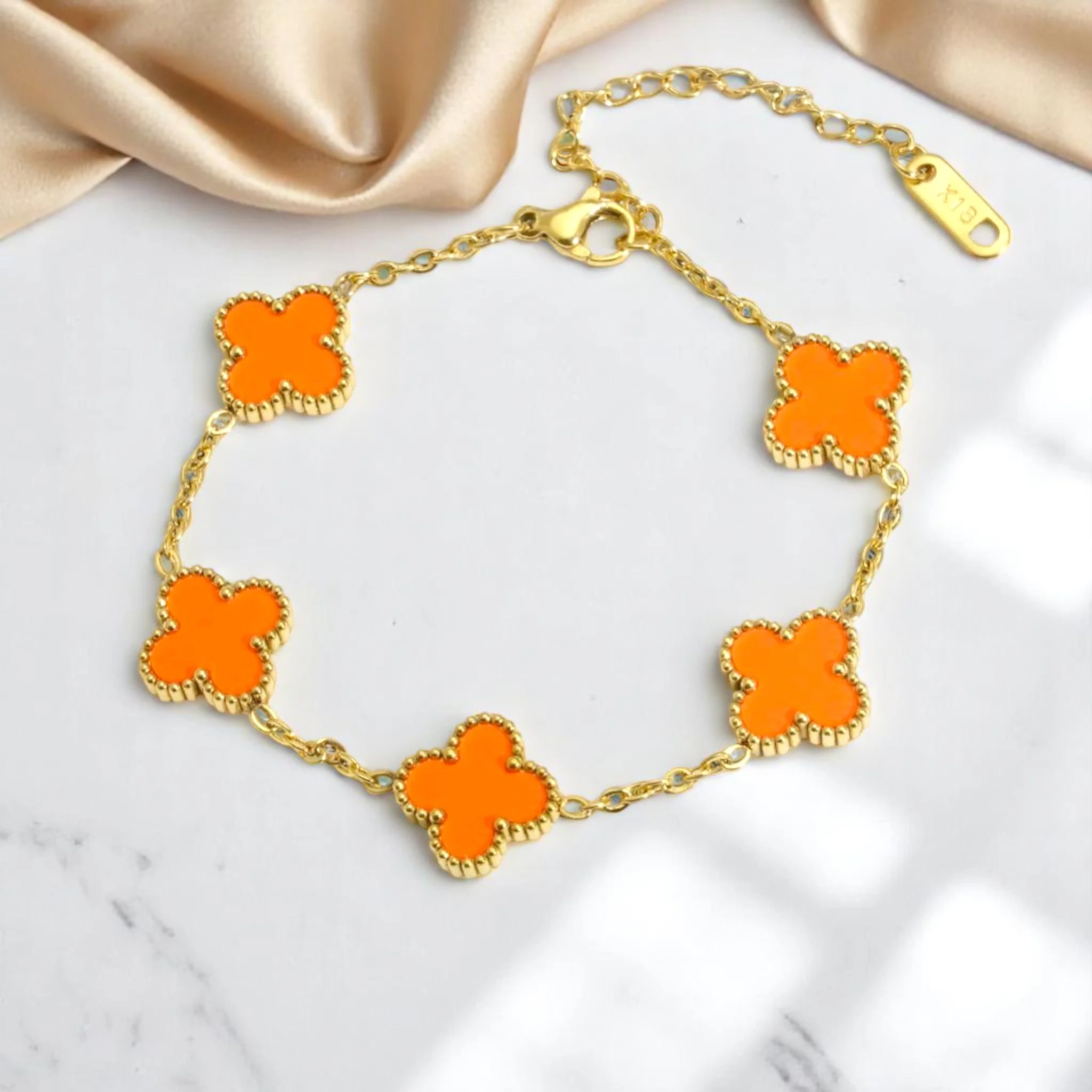 Chic Charm - Image 5