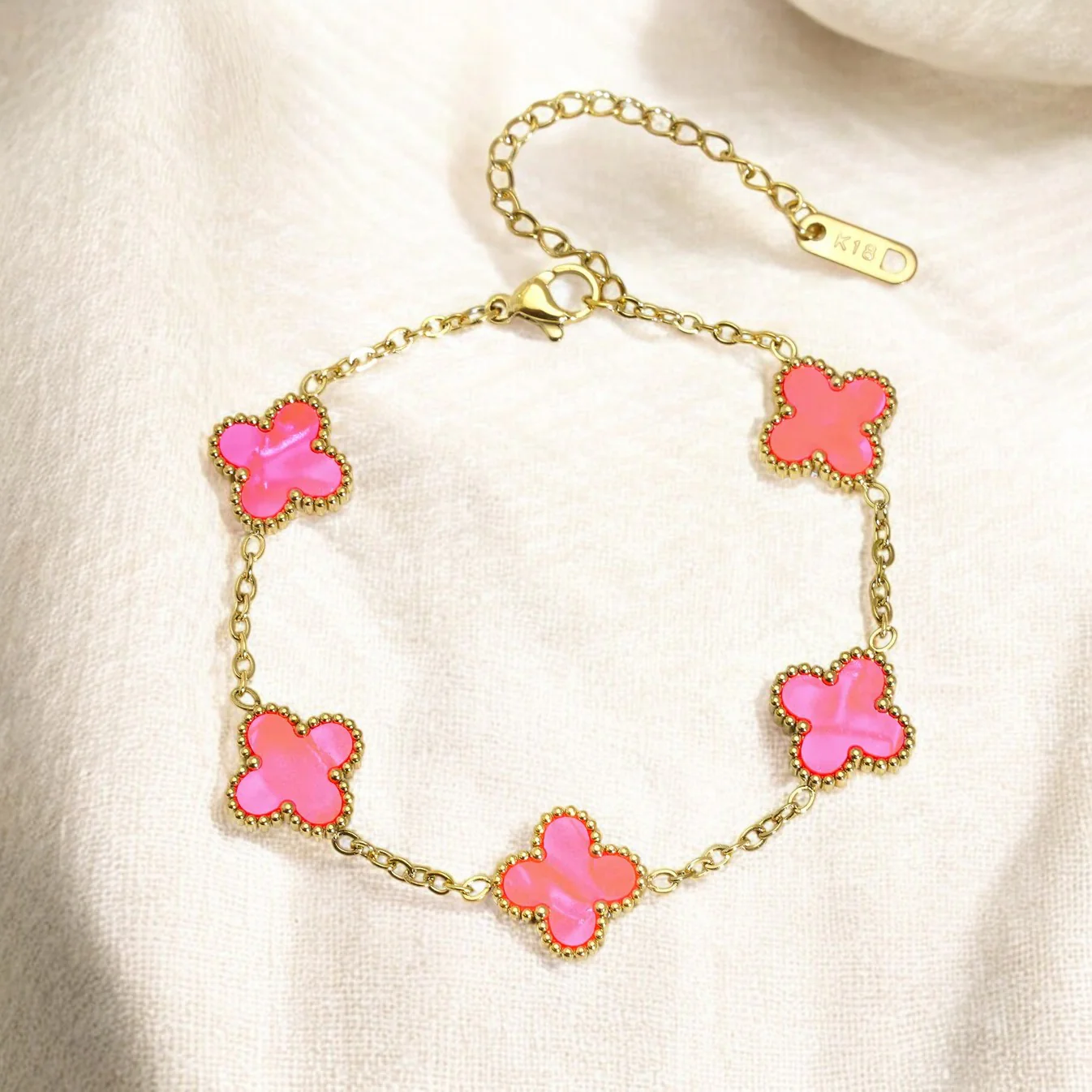 Chic Charm - Image 8