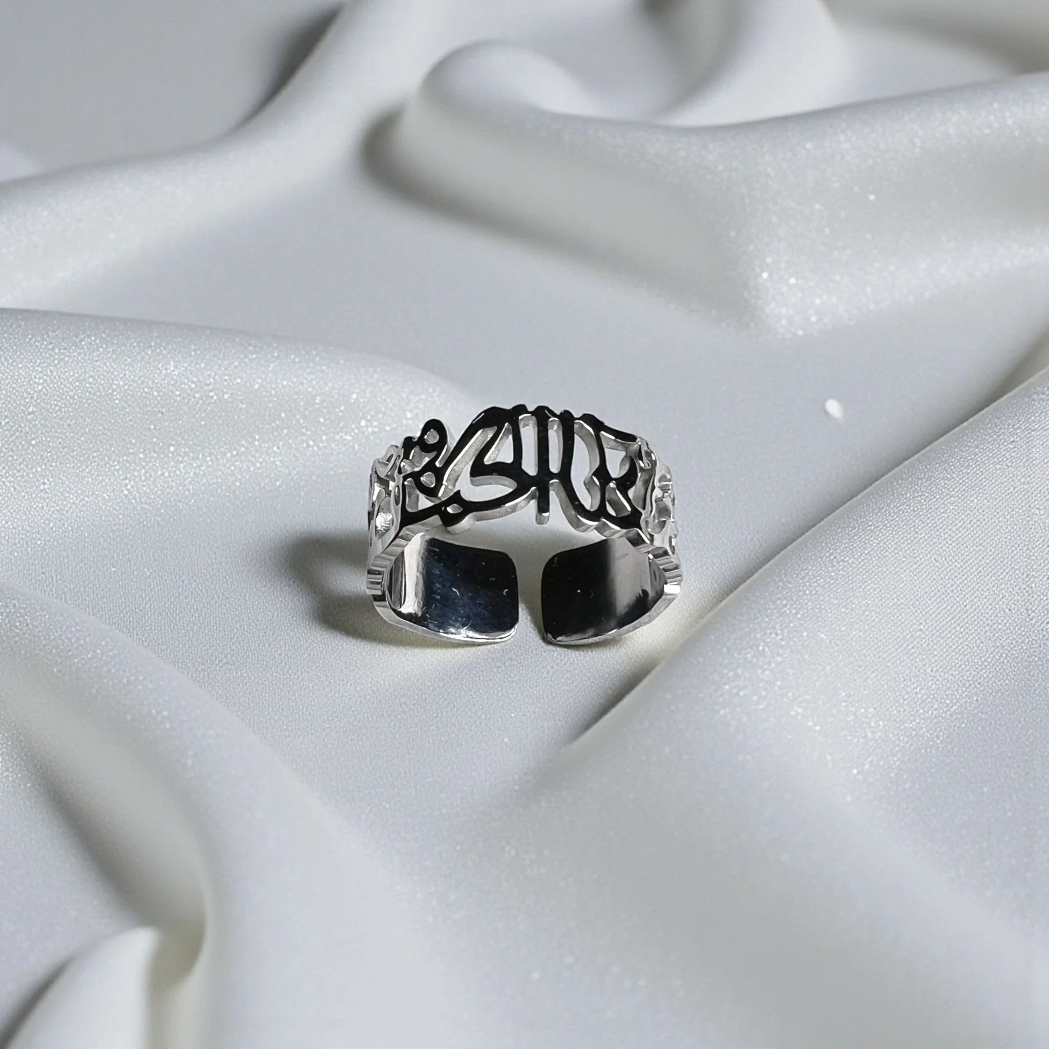Forever Ring (لقد جمعنا الحب فمن يفرقنا) - Image 5